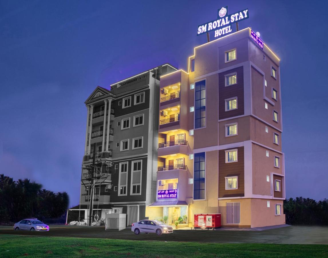 Devanahalli Sm Royal Stay Hotel - Near Bangalore International Airport מראה חיצוני תמונה