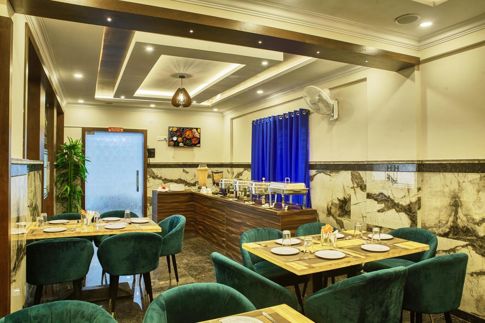 Devanahalli Sm Royal Stay Hotel - Near Bangalore International Airport מראה חיצוני תמונה